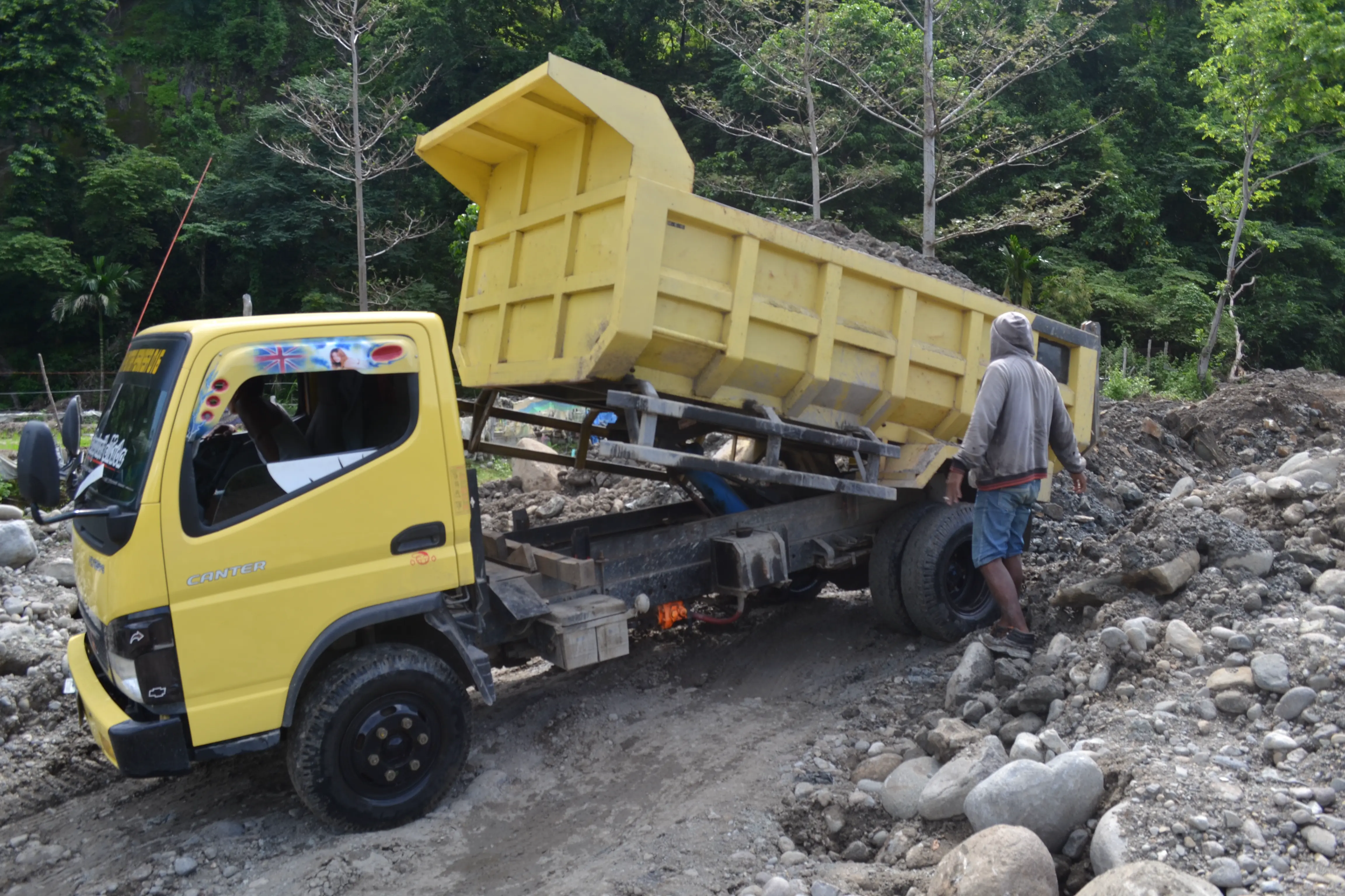 Pembongkaran Material